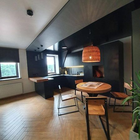 Апартаменты Luxury_Loft Каменец-Подольский Экстерьер фото
